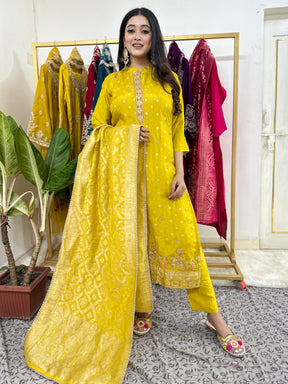 Yellow Ghoda Palki Handwork Kurta Set